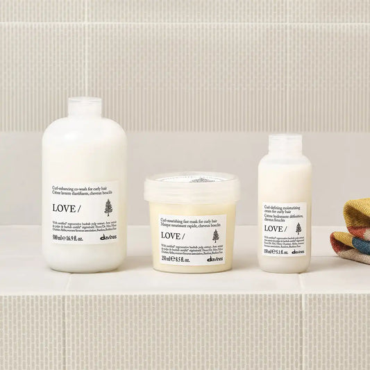 LOVE CURL Mask