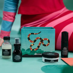 Elegant Tropic Forest Gift Set for All Hair Types
